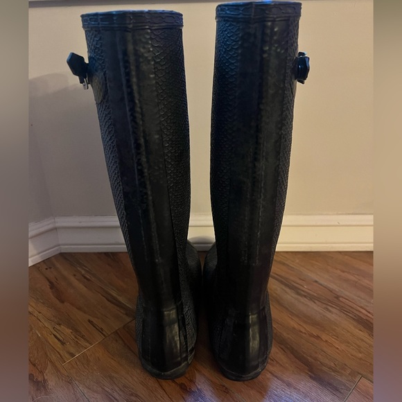 Tall Hunter Boots (Croc Pattern) - Picture 6 of 7